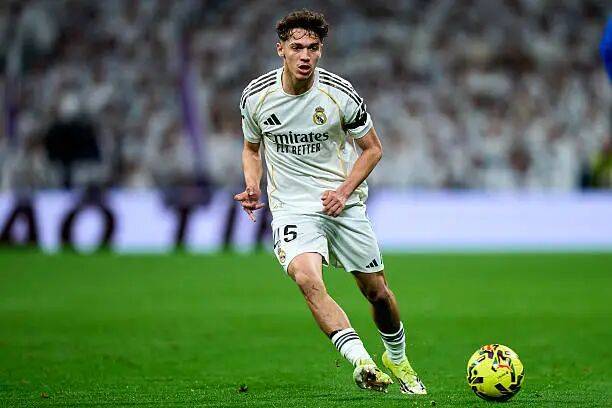 2场定江山!拜仁皇马死磕,谁赢谁就是欧洲老大